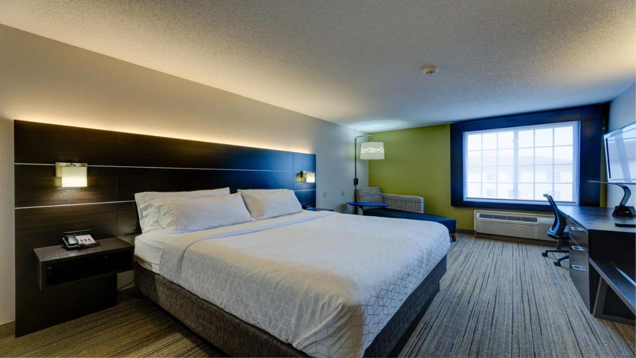 Holiday Inn Express & Suites Ashtabula-Geneva By Ihg Austinburg Bagian luar foto