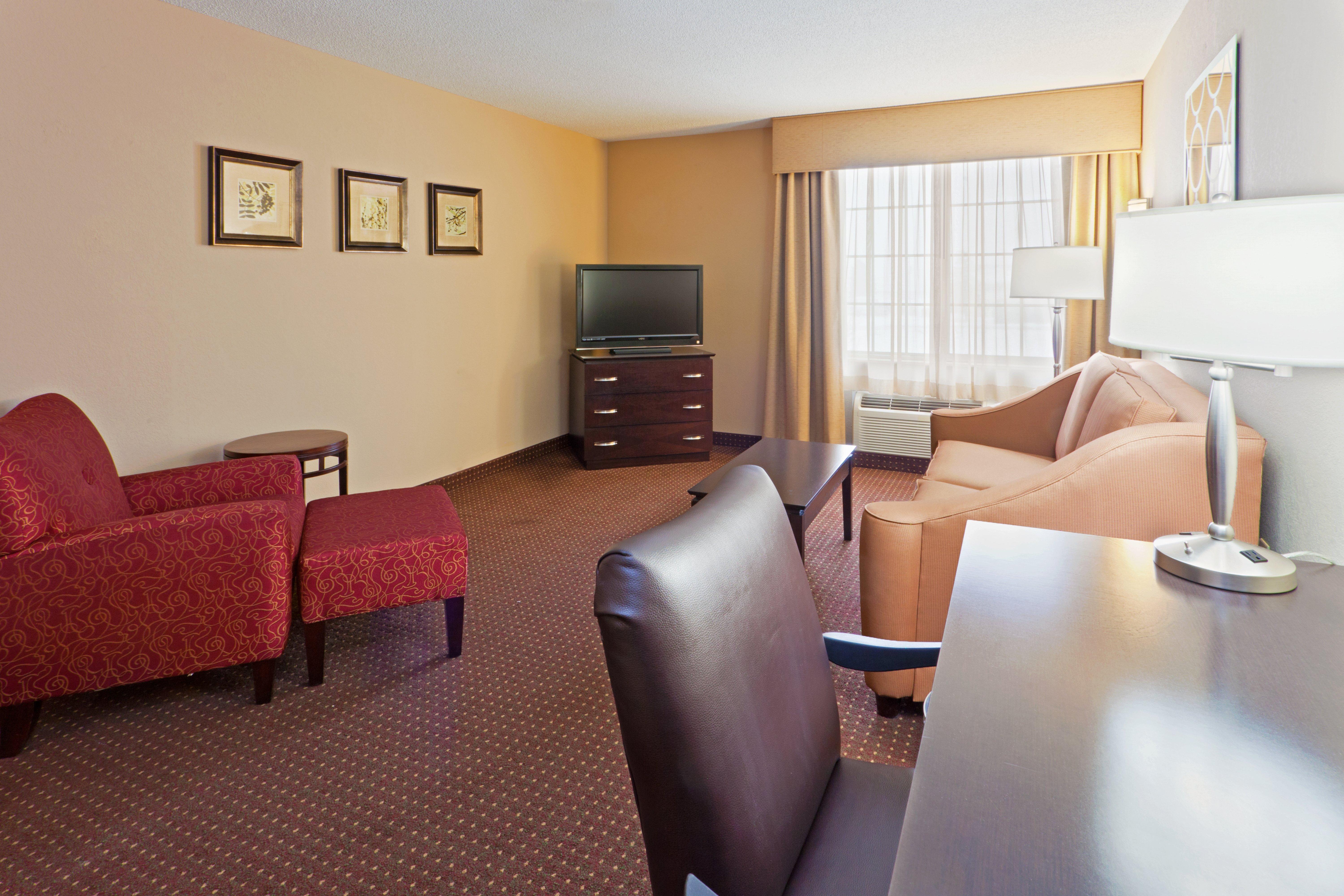 Holiday Inn Express & Suites Ashtabula-Geneva By Ihg Austinburg Bagian luar foto