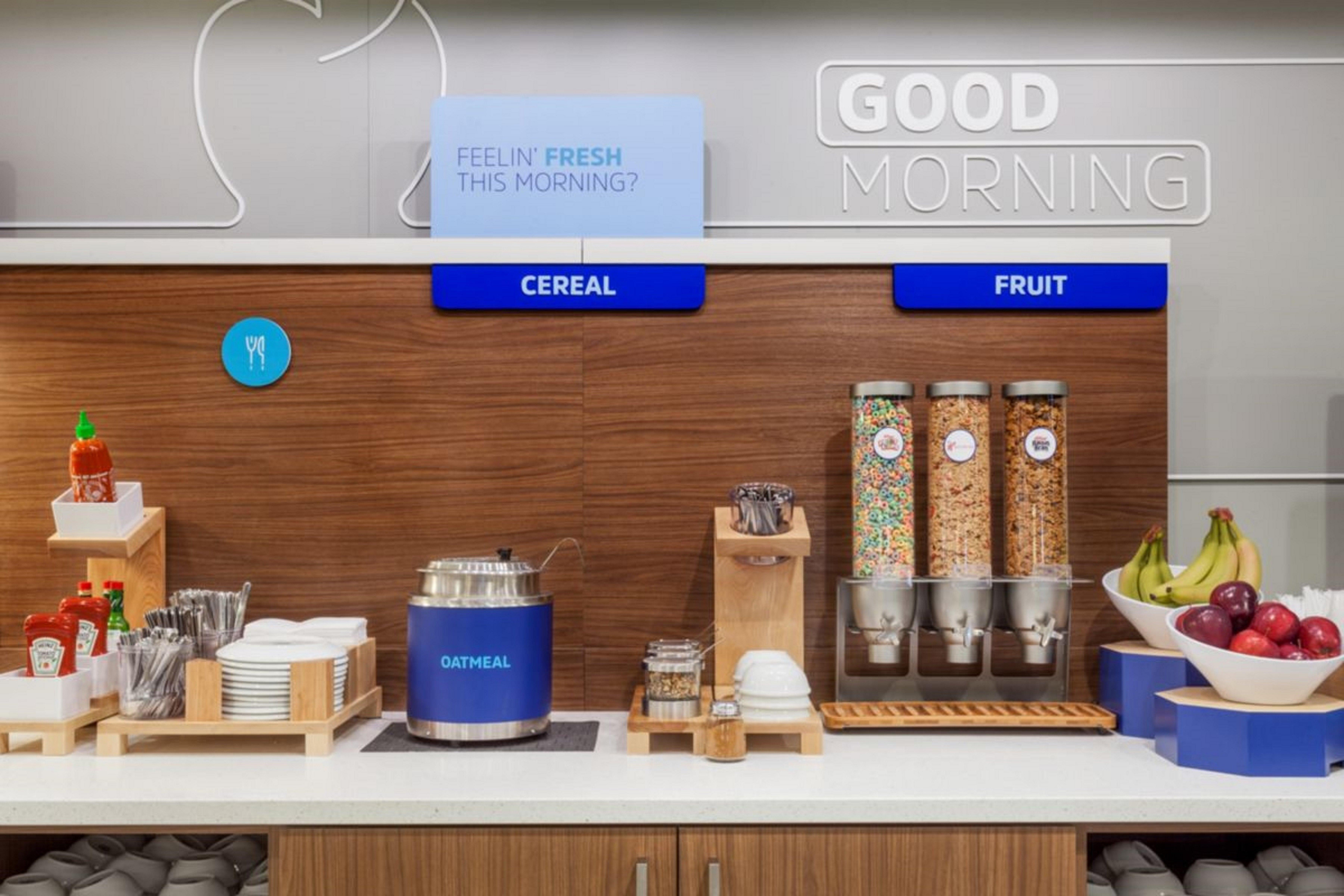 Holiday Inn Express & Suites Ashtabula-Geneva By Ihg Austinburg Bagian luar foto
